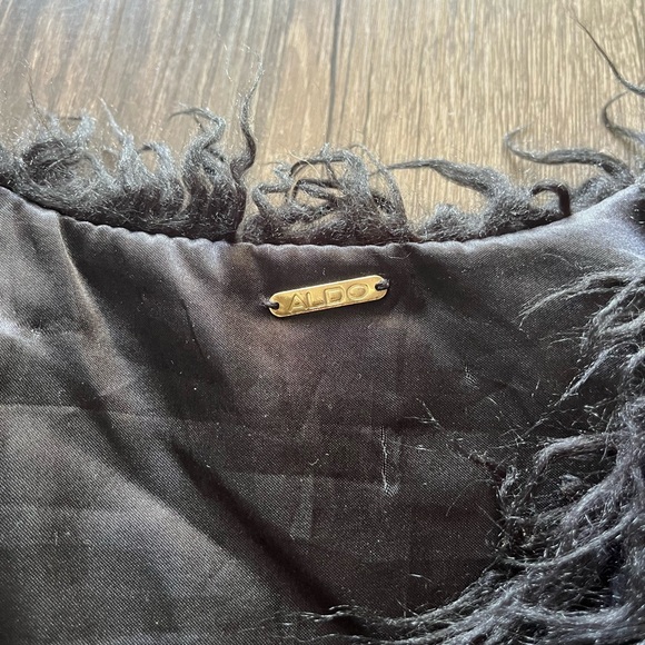Aldo Black Faux Fur Vest Sz S - Picture 4 of 6